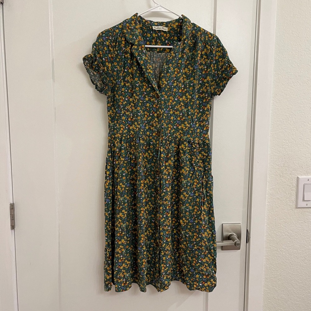 Green Floral Midi Dress Collared Retro Cottagecore 50s Style Twee Fall
